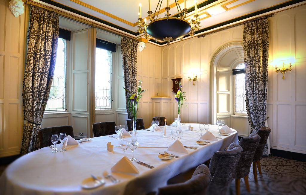 Clontarf Castle Hotel Дъблин Екстериор снимка