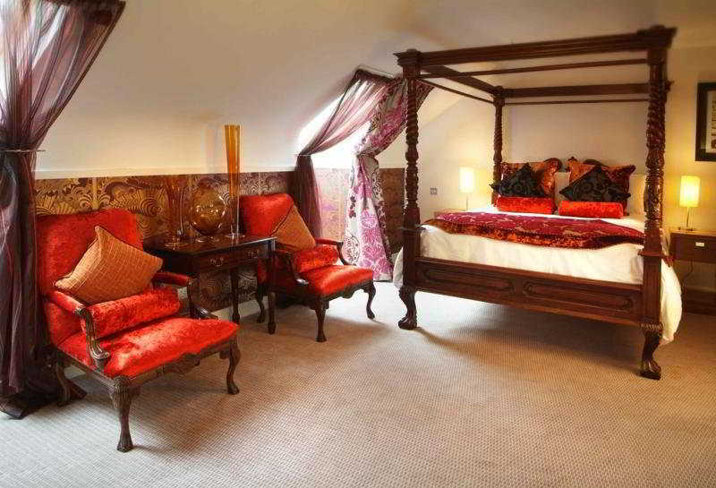Clontarf Castle Hotel Дъблин Екстериор снимка