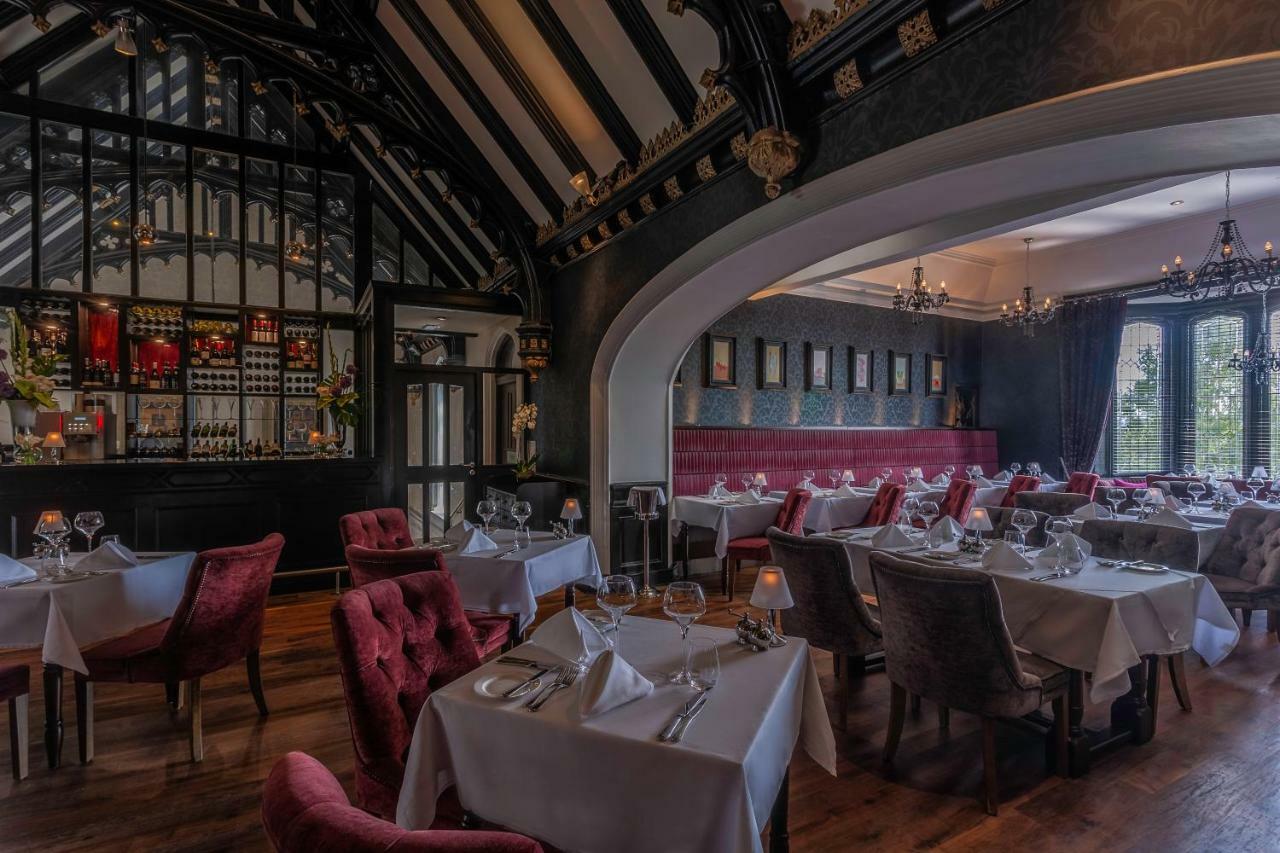 Clontarf Castle Hotel Дъблин Екстериор снимка