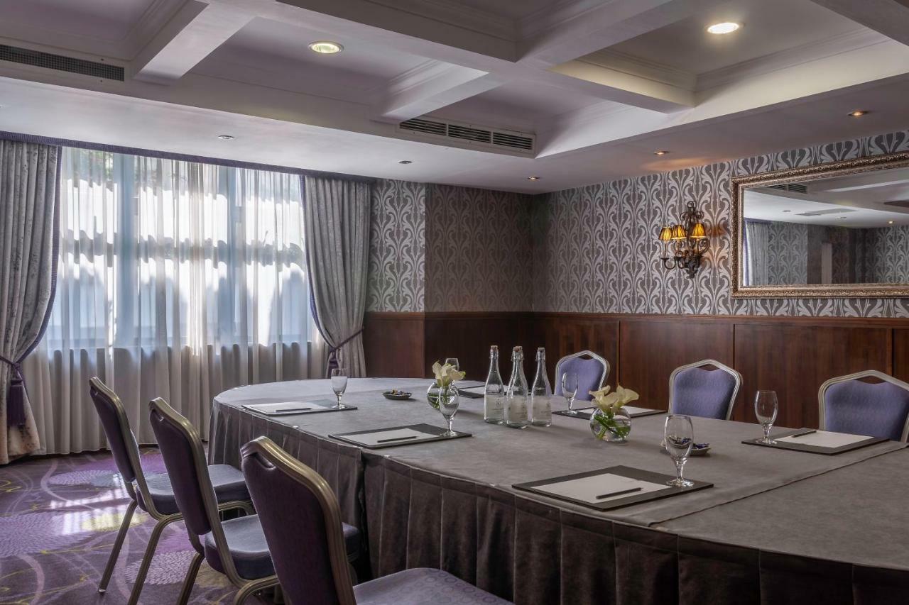 Clontarf Castle Hotel Дъблин Екстериор снимка