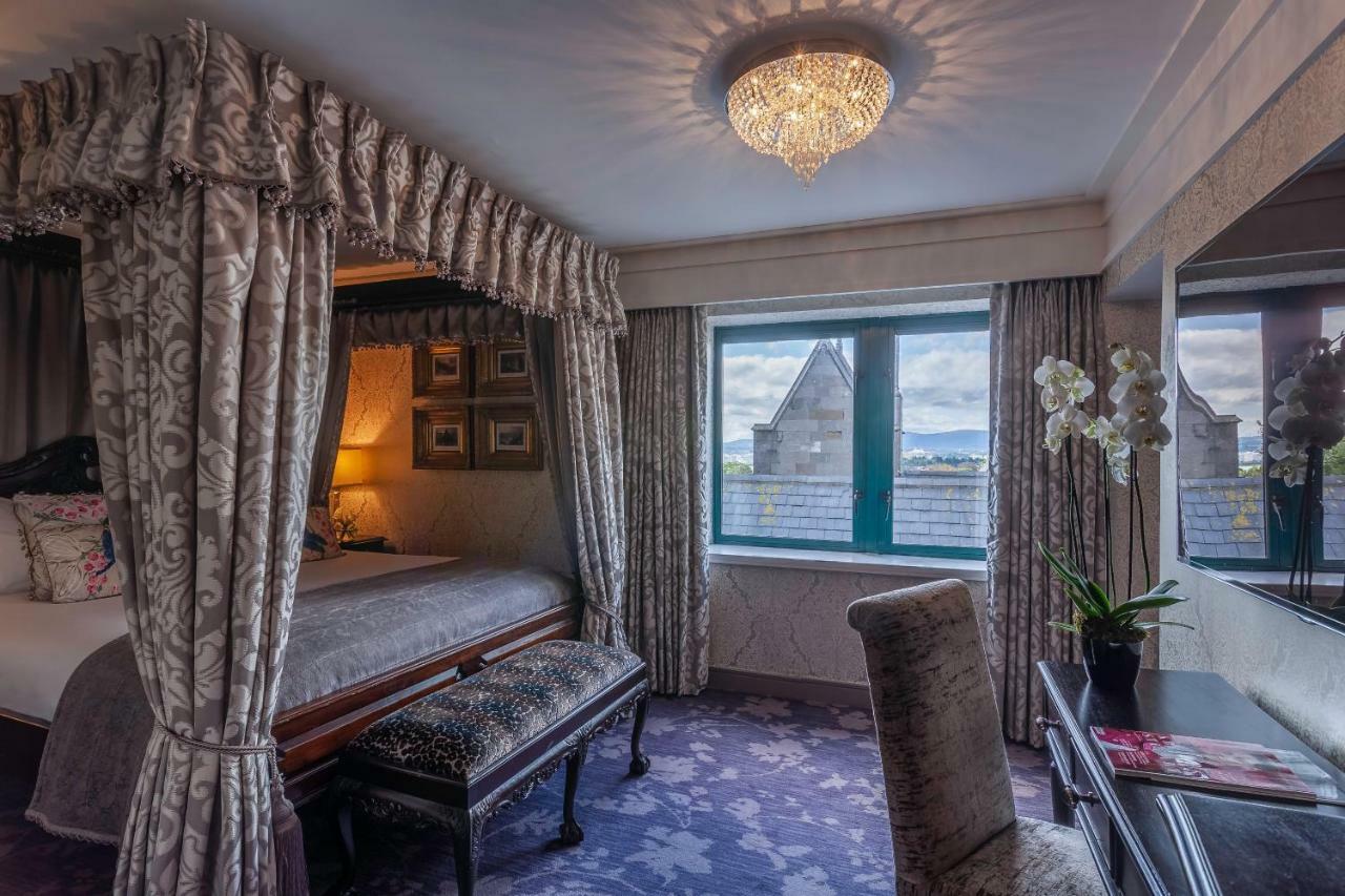 Clontarf Castle Hotel Дъблин Екстериор снимка
