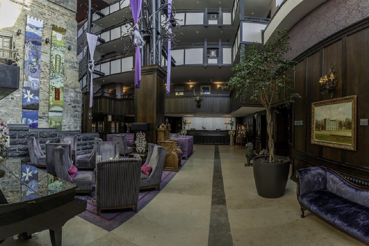 Clontarf Castle Hotel Дъблин Екстериор снимка